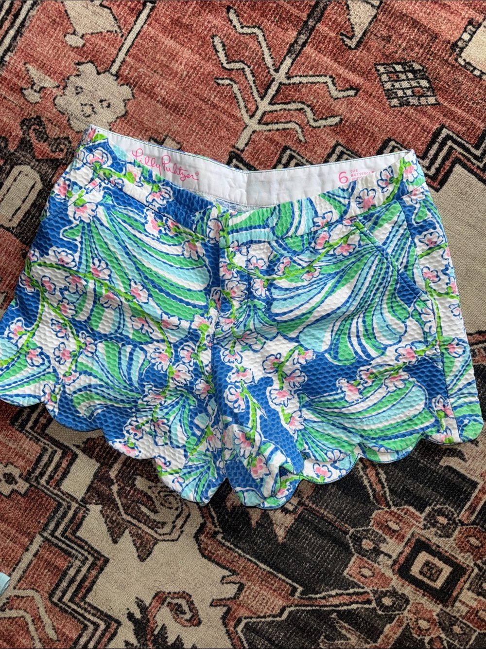 Lilly Pulitzer Blue Green Floral Scalloped Hem Shorts